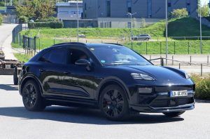 Porsche Macan EV