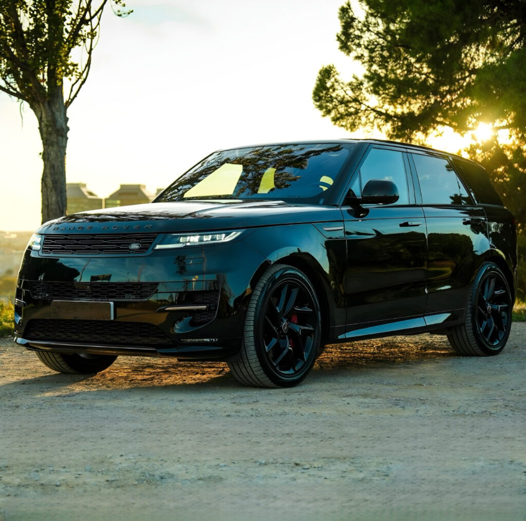 Alquilar Range Rover Sport Dynamic SE MHEV| Top Cars Motion