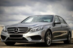 Mercedes E300